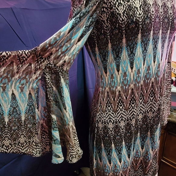 MSK PRINTED SHIFT DRESS - Picture 7 of 7